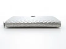 CHANEL  ラムスキン Vステッチ コンパクトウォレット CHANEL シャネル Vステッチ シェブロン スモールジップ