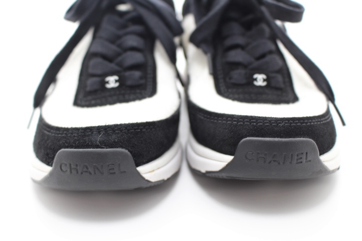 CHANEL シャネル 靴 スニーカー レディース35 ホワイト/ブラック
