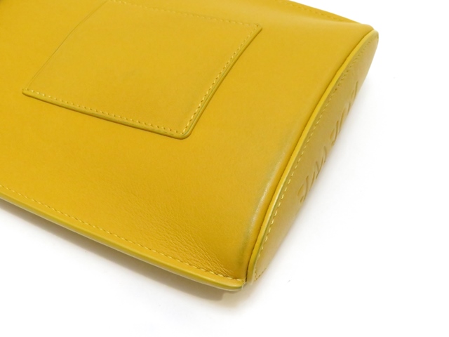 【新品未使用】ロエベ　ダイスポケット　イエロー ダイスポケット LOEWE(ロエベ) - 海外通販のBUYMA