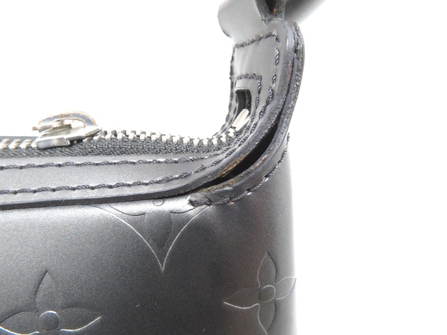LOUIS VUITTON ルイ・ヴィトン モノグラム・マット サッター