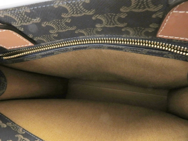 CELINE セリーヌ トリオンフ バーティカルカバスモール タン　ＰＶＣ／カーフ　191542BZK.04LU　2143200594813【437】