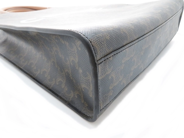 CELINE セリーヌ トリオンフ バーティカルカバスモール タン　ＰＶＣ／カーフ　191542BZK.04LU　2143200594813【437】