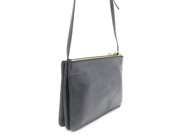 未使用級⭐️CELINE セリーヌ ラージトリオ ショルダーバッグ ブラック 中古・古着通販】CELINE (セリーヌ) ラージトリオショルダーバック