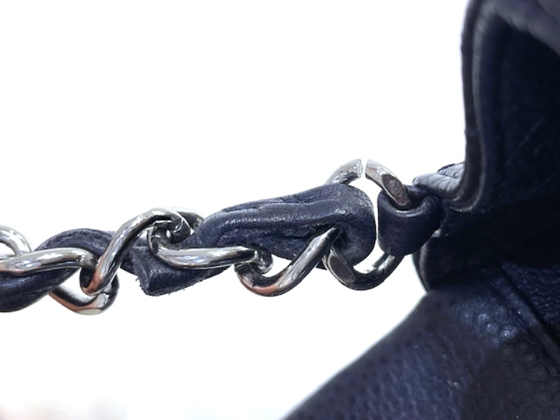 シャネル　マトラッセ　キャビアスキン　ショルダーバッグ17CM CHANEL キャビアスキン マトラッセ ジップチェーンショルダー