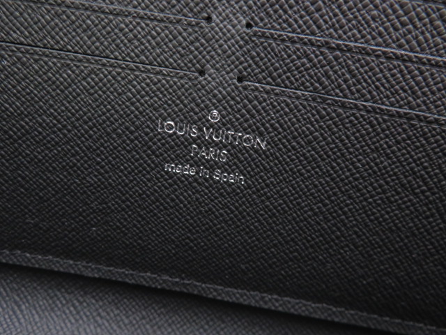 LOUIS VUITTON ルイヴィトン ジッピー・ドラゴンヌ L字