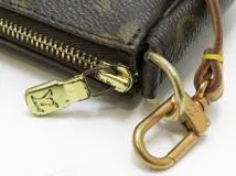 LOUIS VUITTON ルイ・ヴィトン ポシェット・アクセソワール モノグラム M51980【430】2148103681332