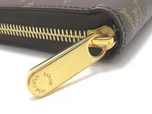 LOUIS VUITTON　ルイヴィトン　ジッピーウォレット　マイLV　ワールドツアー　モノグラム・ステッカー 　P00179　【431】
