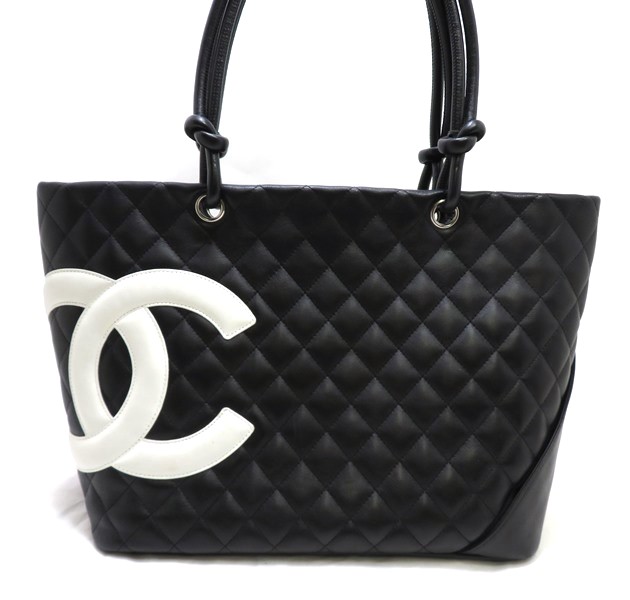 ⭐︎CHANEL⭐︎シャネル ⭐︎トートバッグ &財布マトラッセ カンボンライン シャネルのカンボンラインは古くない！今も愛され続けている