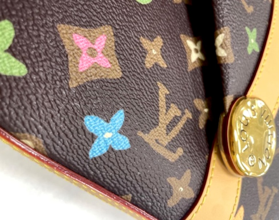 チョコちゃん　美品Louis Vuitton モノグラムショルダーバッグ LouisVuitton ルイヴィトン ショルダーバック エンベロープ