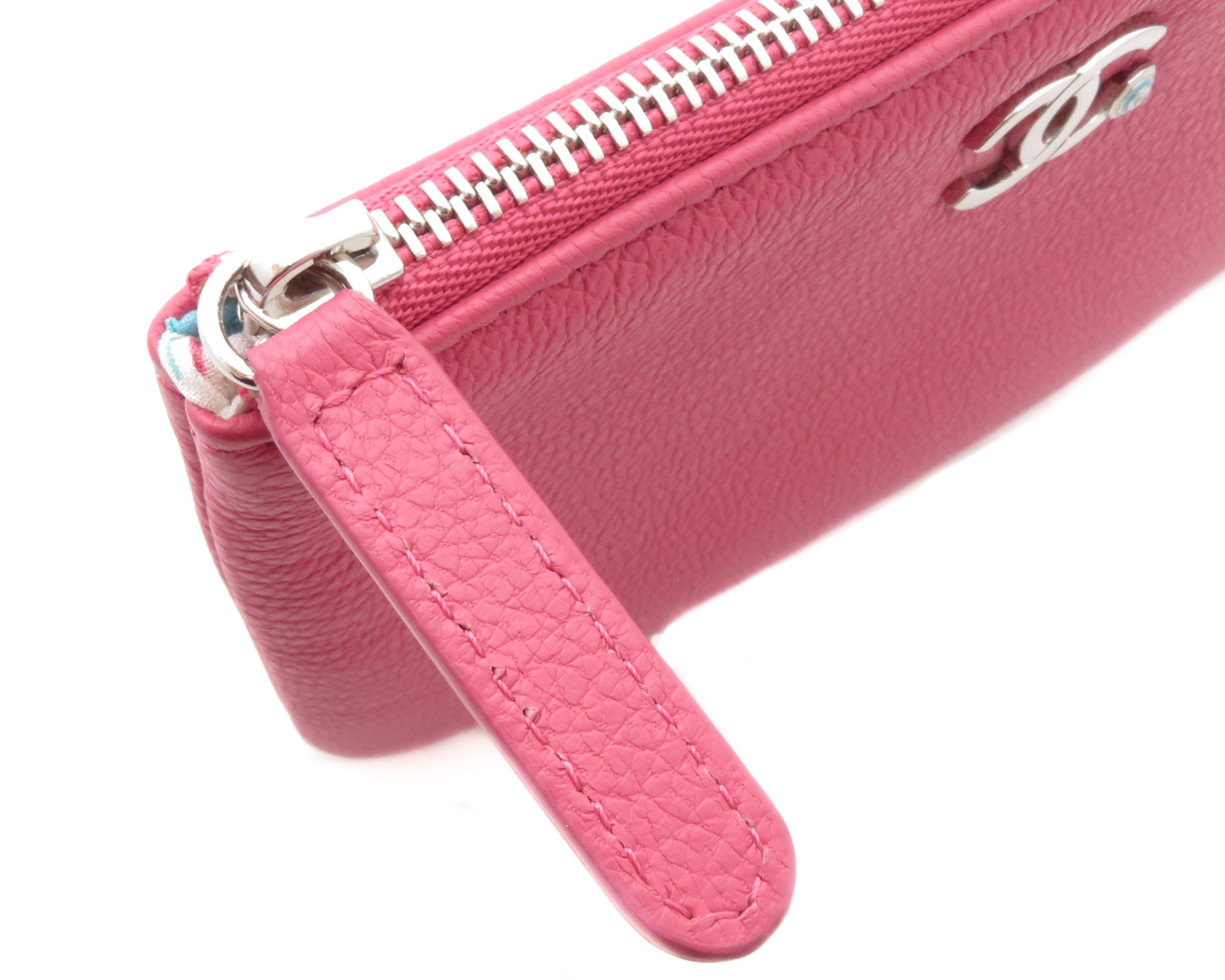 CHANEL シャネル ミニポーチ ピンク シルバー金具 カーフ 【472