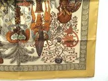 HERMES エルメス 衣料品 スカーフ カレ90 Legendes de L'Arbre (木の伝説) イエロー系 シルク100％【473】