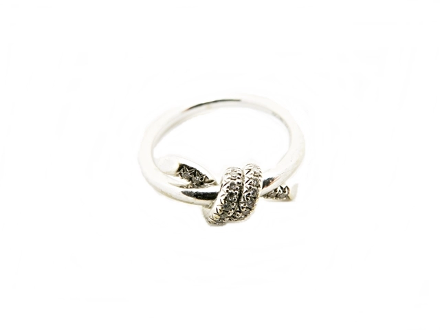 TIFFANY＆CO　ティファニー　リング　ノットＲ　K18ホワイトゴールド/ダイヤモンド　3.7g　ＵS4.5　日本8号　70302799　2143700194445【437】