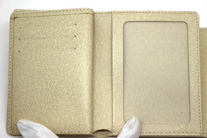 LOUIS VUITTON ルイヴィトン ポルトフォイユ・コアラ 三つ折り