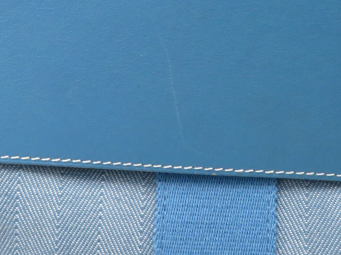 HERMES エルメス バルパライソ PM ハンドバッグ ブルージーン HERMES エルメス バルパライソ PM ハンドバッグ ブルージーン