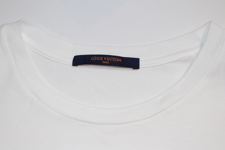 【人気♡】LV Tシャツ RUCHES ホワイト コットン Louis Vuitton Tシャツ《RUCHES》ホワイト コットン 直営店