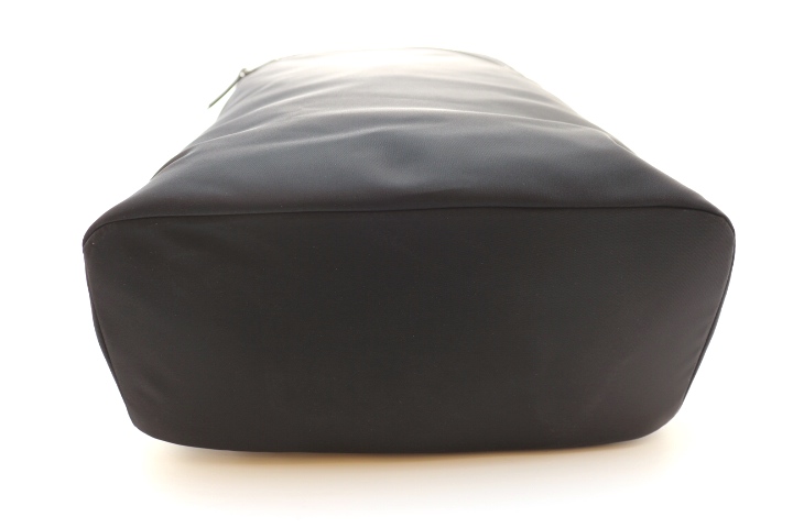 未使用級 FURLA ブティック リュック 黒 U659MRO アーチ 現行ロゴ 未使用級 FURLA ブティック リュック 黒 U659MRO アーチ 現行