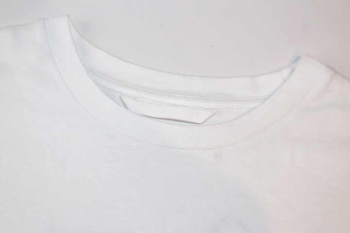 MONCLER　モンクレール　AWAKE NY　アウェイクニューヨークコラボ　クルーネックTシャツ　メンズM　コットン　ホワイト　2019年　2148103362989【432】