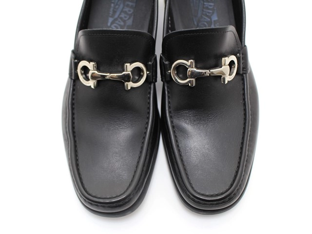 Salvatore Ferragamo フェラガモ 靴 ガンチーニモカシン メンズ5(約23.5~24cm) ブラック カーフ 0686084 参考定価:¥121,000- (2143300222944) 【200】
