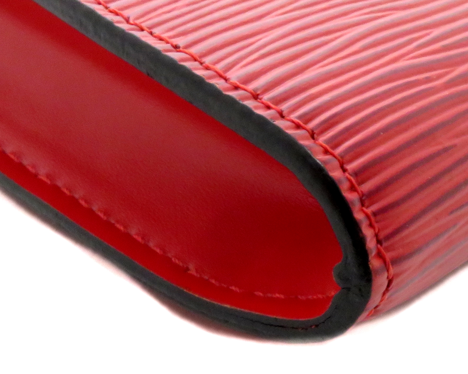 ルイ・ヴィトン エピ ポシェット・アクセソワール LOUIS VUITTON ルイヴィトン ポシェット・アクセソワール ポーチ