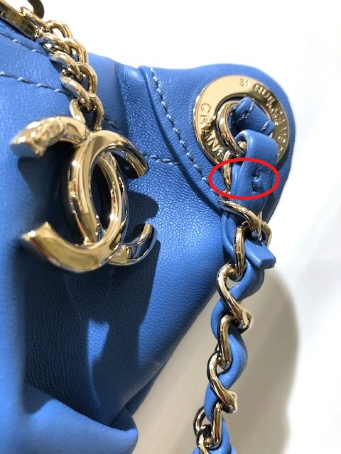 CHANEL シャネル マトラッセ ウエストバッグ ブルー ラムスキン