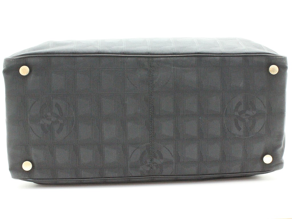 シャネルニュートラベルトート 楽天市場】CHANEL シャネル トートMM ニュートラベルライン