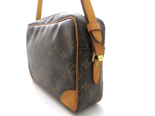LOUIS VUITTON ルイヴィトン トロカデロ27 ショルダーバッグ
