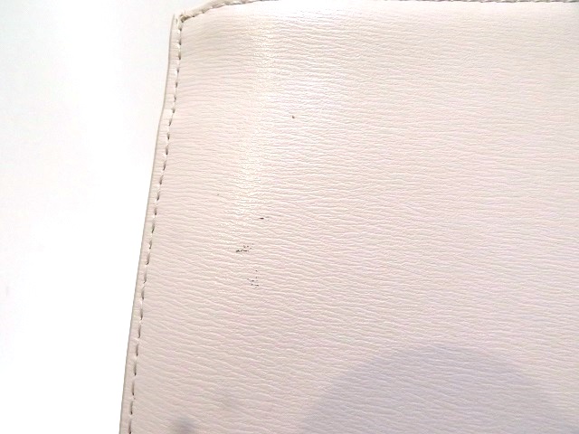 Salvatore Ferragamo サルヴァトーレ・フェラガモ ガンチーニ クラッチバッグ ライトベージュ レザー KM-22 D299【430】2147400268444