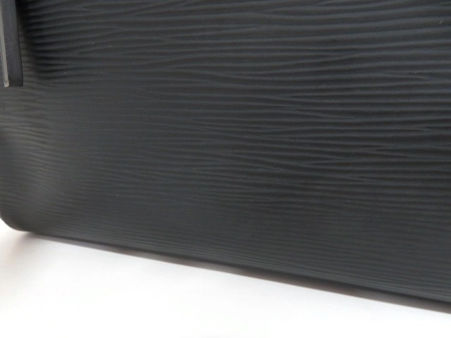 LOUIS VUITTON ルイヴィトン ネオ・オッシュ エピ ノワール クラッチバッグ セカンドバッグ M54172【473】