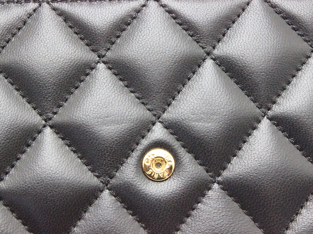 CHANEL シャネル 財布 クラシックスモールフラップウォレット  