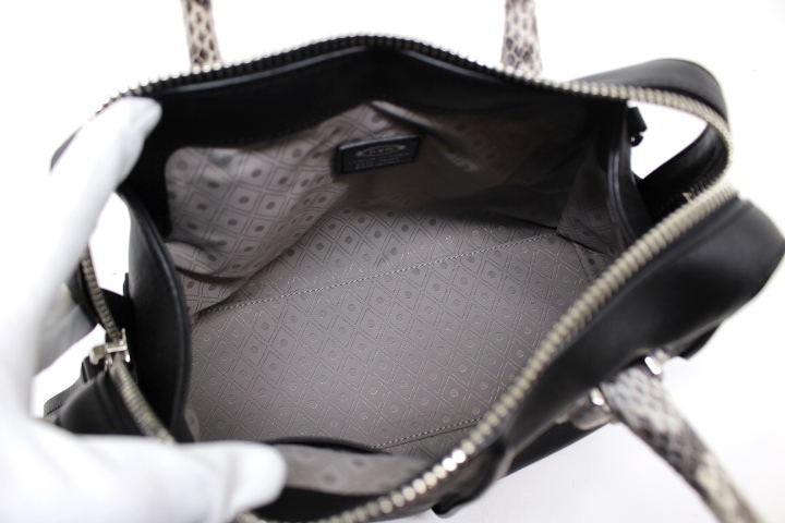 TOD'S トッズ 2WAYショルダーバッグ ブラック ホワイト カーフ