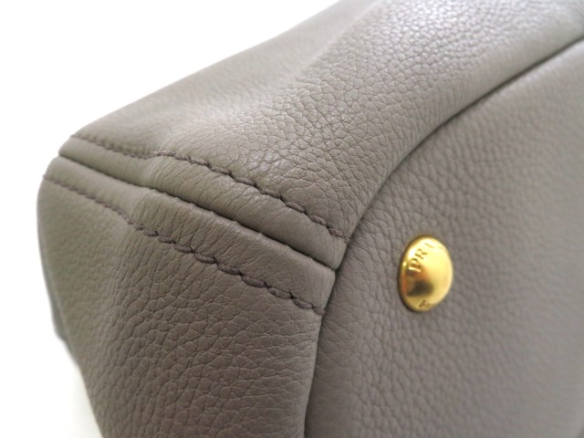 PRADA プラダ ハンドバッグ ショルダーバッグ 2WAY グレージュ PRADA プラダ ハンドバッグ ショルダーバッグ 2WAY グレージュ