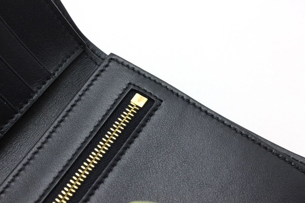 CELINE セリーヌ ミディアムストラップウォレット ネイビー/ライトグリーン カーフ 10B64.3BRU【472】YY