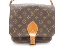 LOUIS VUITTON　ルイヴィトン　カルトシエール２２　モノグラム　M51253　【431】　2148103972706