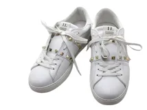 VALENTINO バレンチノ 靴 スタッズローカットスニーカー メンズ40ハーフ(約25.0cm) ホワイト レザー FRP931 (2148103801341) 【200】