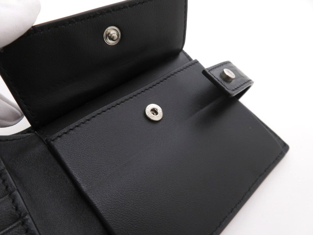 美品 SAINT LAURENT クロコ 型押し 二つ折り財布 ブラック SAINT LAURENT サンローラン 二つ折財布 ブラック クロコ型押し