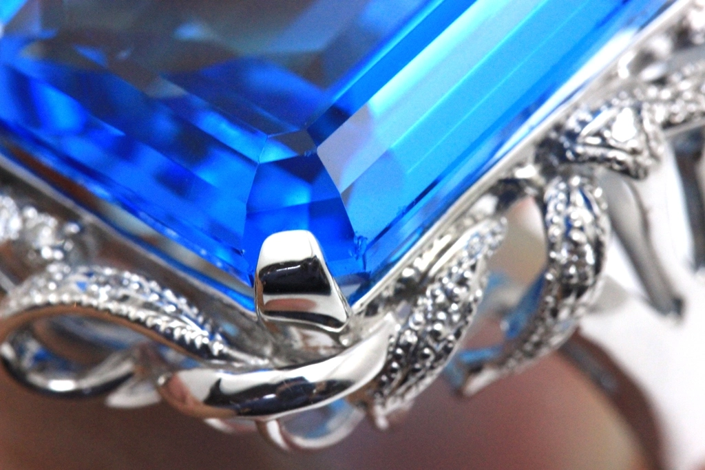 JEWELRY ノンブランドジュエリー リング 11号 K18ホワイトゴールド ブルートパーズ46.48/ダイヤモンド0.19カラット 重さ約21.2g【472】SJ