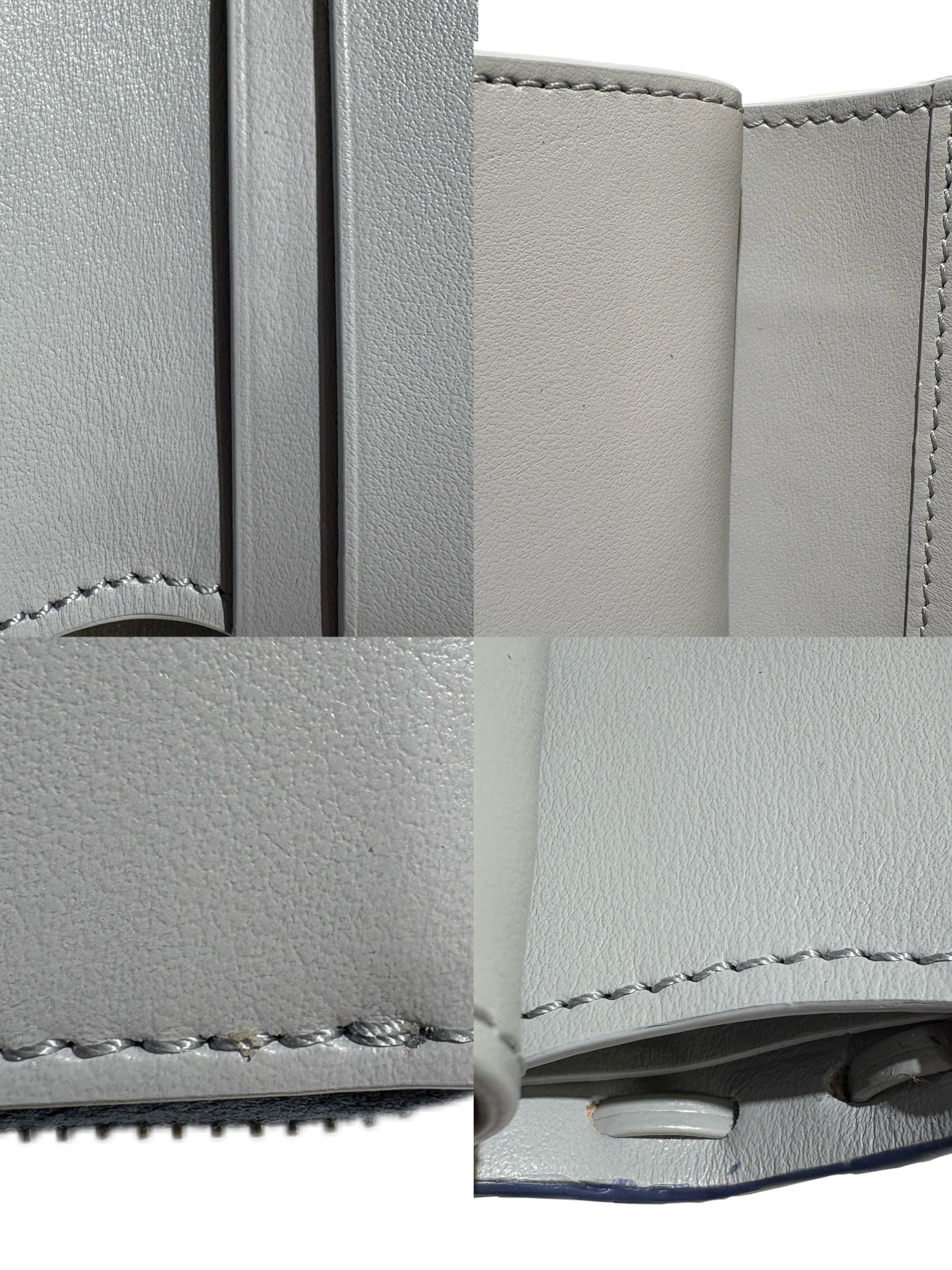 FENDI ピーカブー　折り財布　グレー FENDI PEEKABOO(フェンディ ピーカブー) 折りたたみ財布