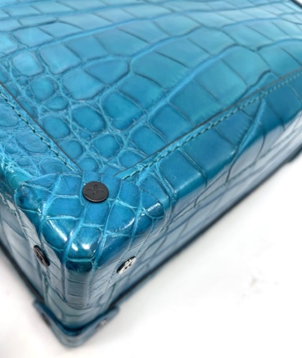 LOUIS VUITTON ルイヴィトン ショルダーバッグ ソフトトランク クロコ