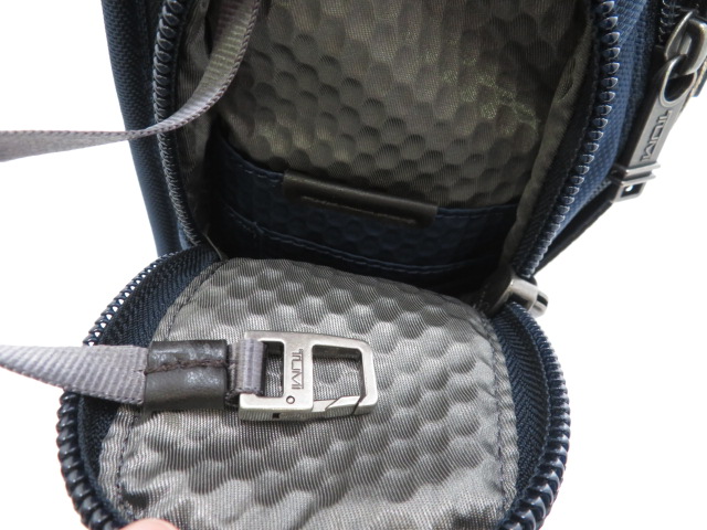 TUMI トゥミ モントレー スリングショルダーバッグ ボディバッグ