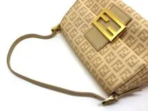 極美品　FENDI フェンディ ハンドバッグ　M28 フェンディ(FENDI)フェンディ ダブルマイクロバゲット