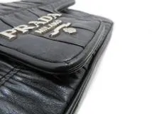 PRADA　プラダ　ギャザー　チェーンショルダー　ブラック　カーフ　2148103818677【437】