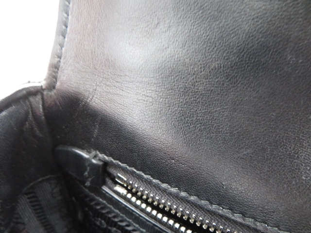 PRADA　プラダ　ギャザー　チェーンショルダー　ブラック　カーフ　2148103818677【437】