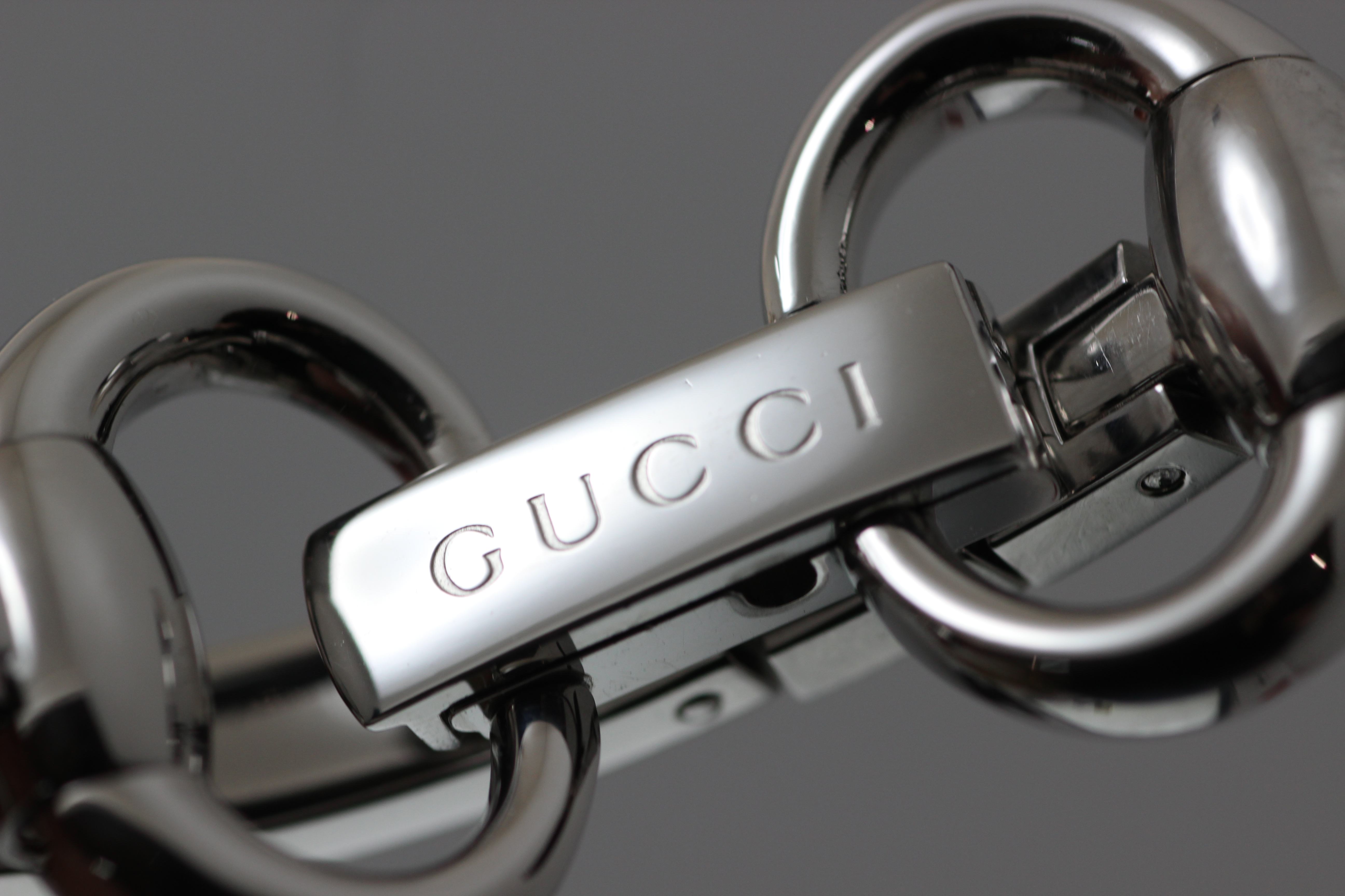 GUCCI グッチ 腕時計 120 トルナヴォーニ ステンレス ブラック