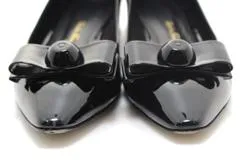 Salvatore Ferragamo フェラガモ 靴 パンプス レディース5ハーフ(約23cm) ブラック パテント 0757785 (2143400228198) 【200】