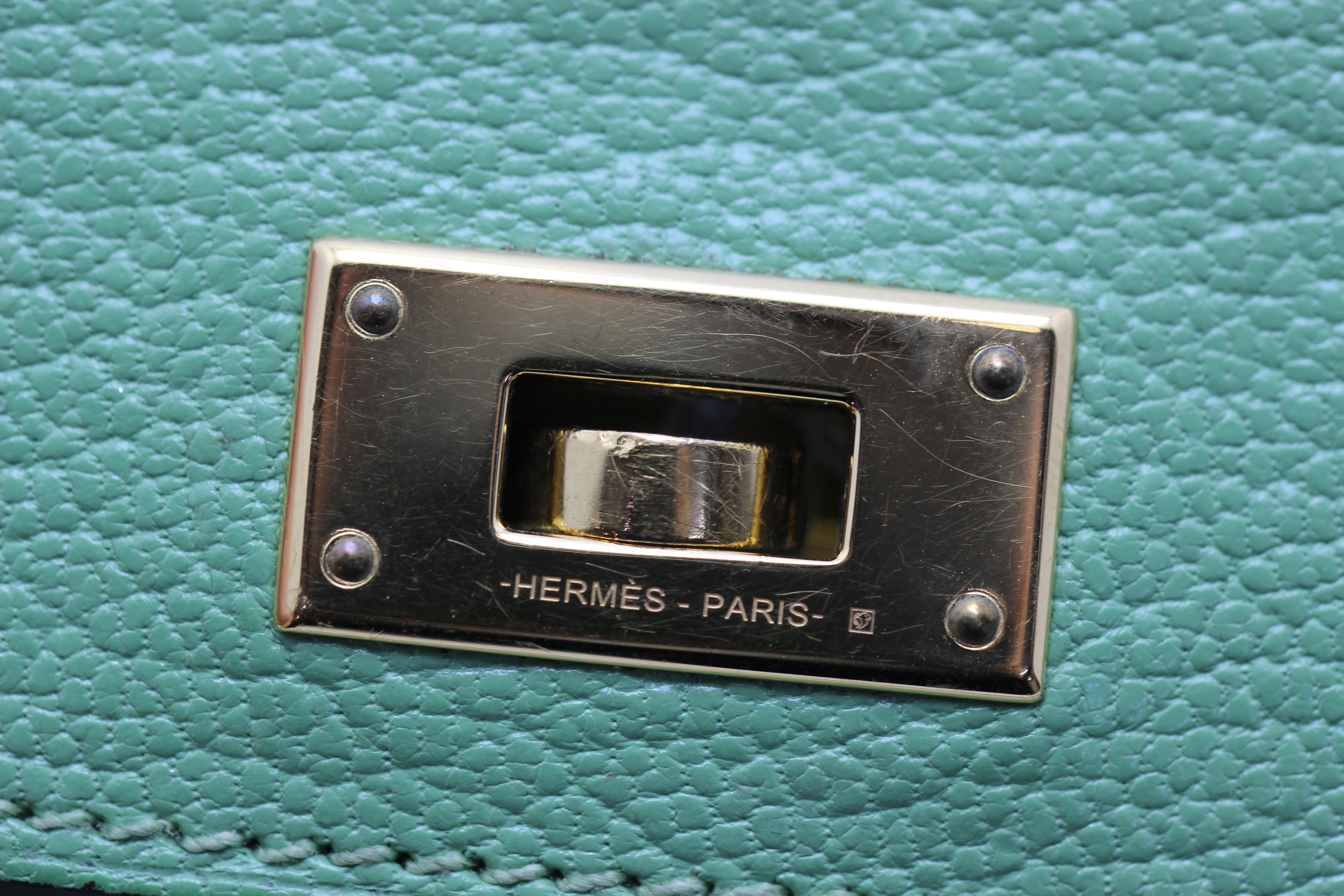 HERMES ケリーポケット コンパクト Y刻印 HERMES エルメス 財布 ケリーポケット コンパクト ヴェール