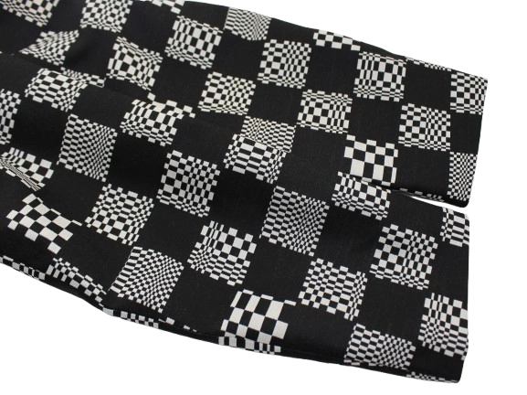 LOUIS VUITTON　ルイヴィトン　ディストーテッドダミエカーコート　メンズ44　ホワイト/ブラック　ポリエステル　RM211ZXXHKC71W　2120500248783　【432】