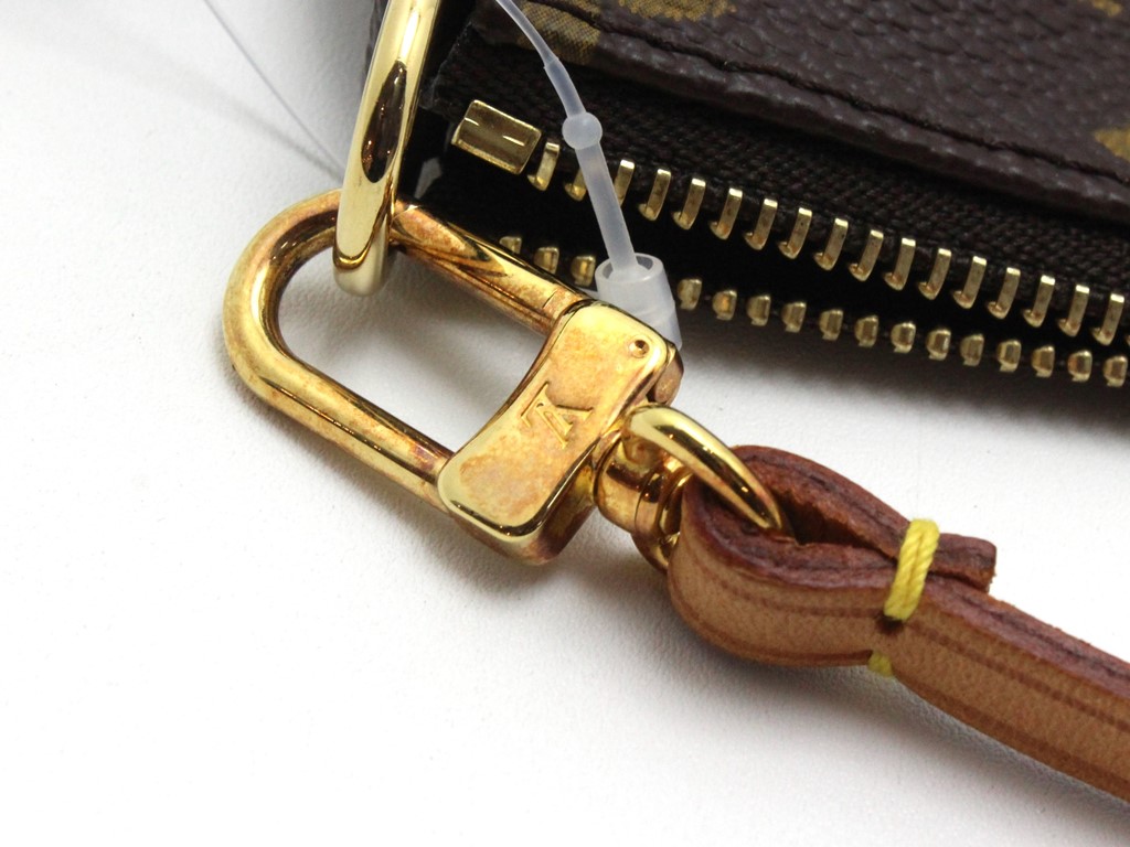 LOUIS VUITTON ルイヴィトン ポーチ(取っ手付き) ポシェット