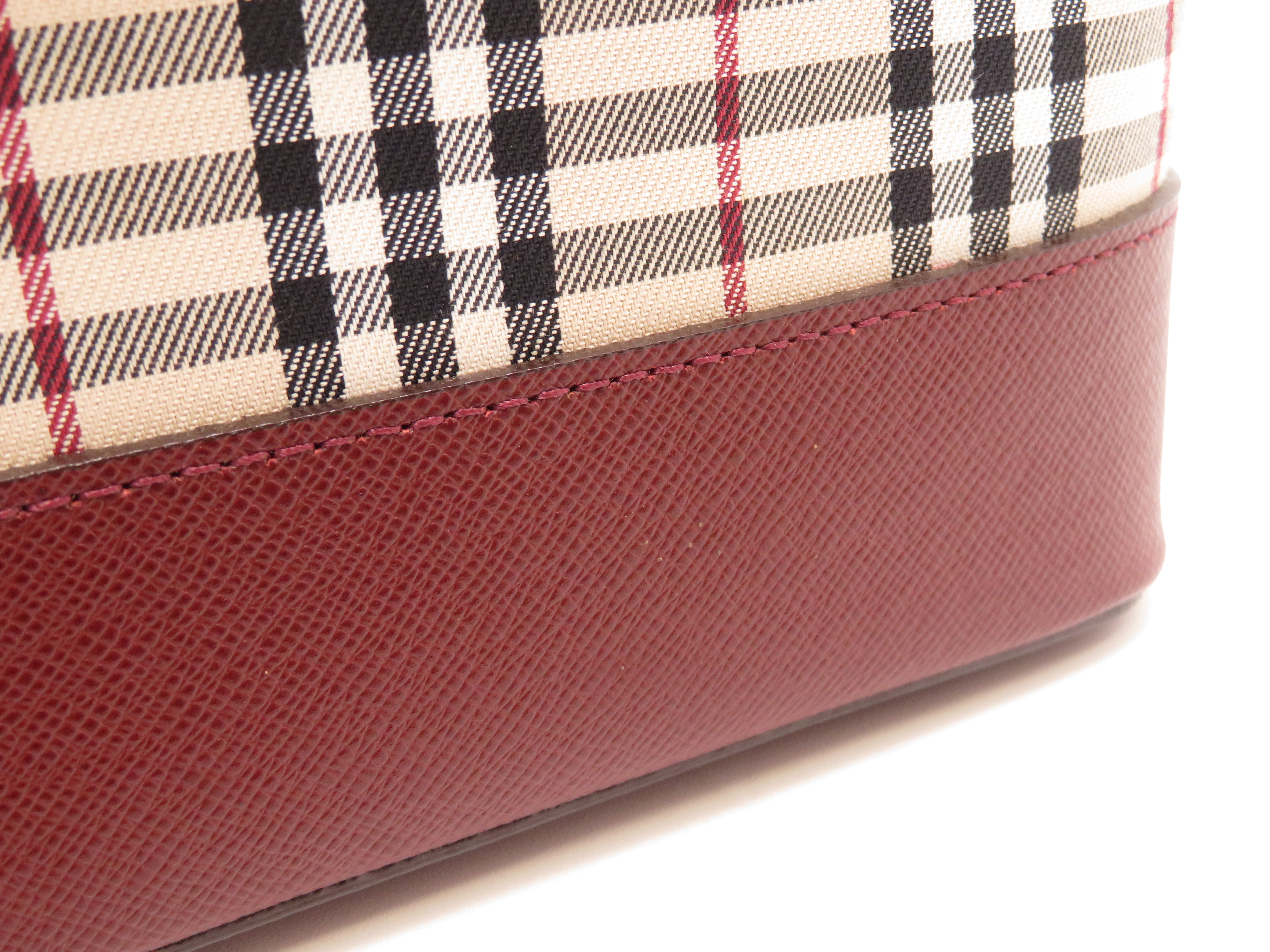 BURBERRY レザー ハンドバッグ ノバチェック OLD 希少 レディース BURBERRY レザー ハンドバッグ ノバチェック OLD 希少 レディース