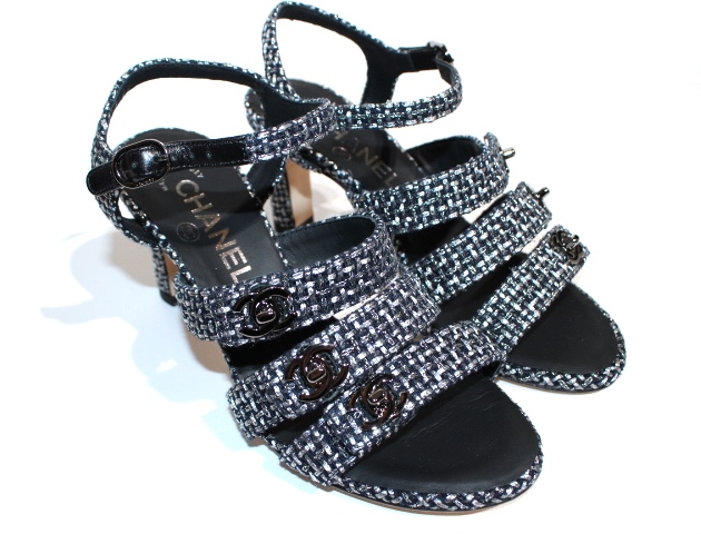 CHANEL シャネル サンダル レディース35 約22cm シルバー