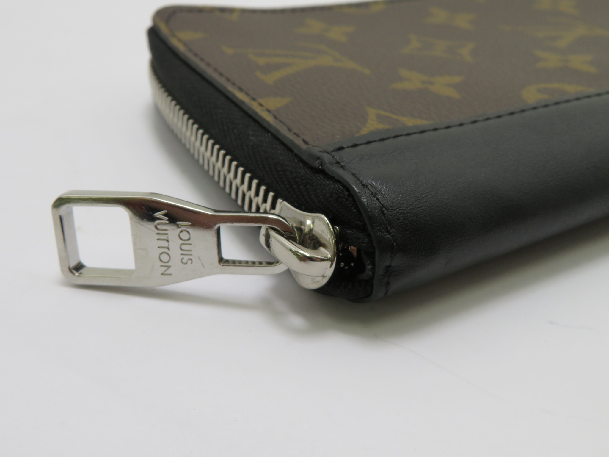 LOUIS VUITTON ルイヴィトン 財布 ジッピーウォレット ヴェル LOUIS VUITTON ルイヴィトン 財布 ジッピーウォレット ヴェル